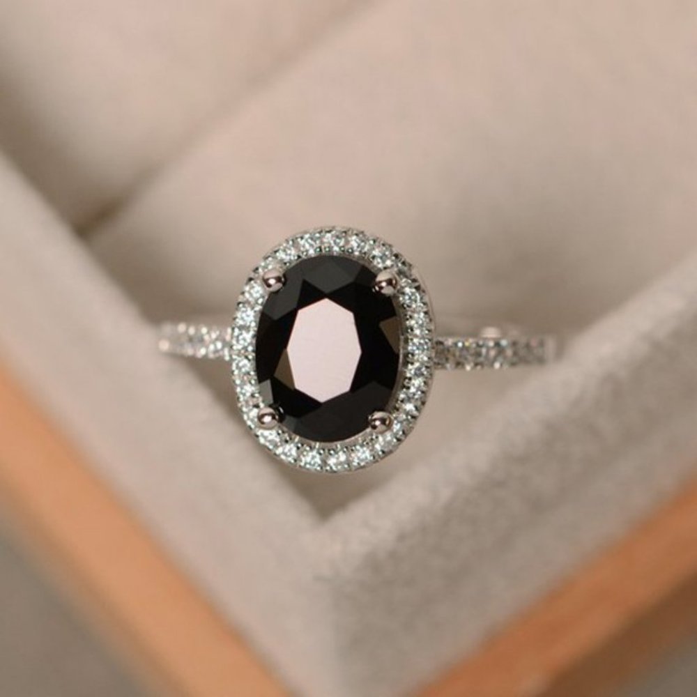NEW Silver Black Onyx Diamond Halo Oval Cut Ring - Picture 3 of 4
